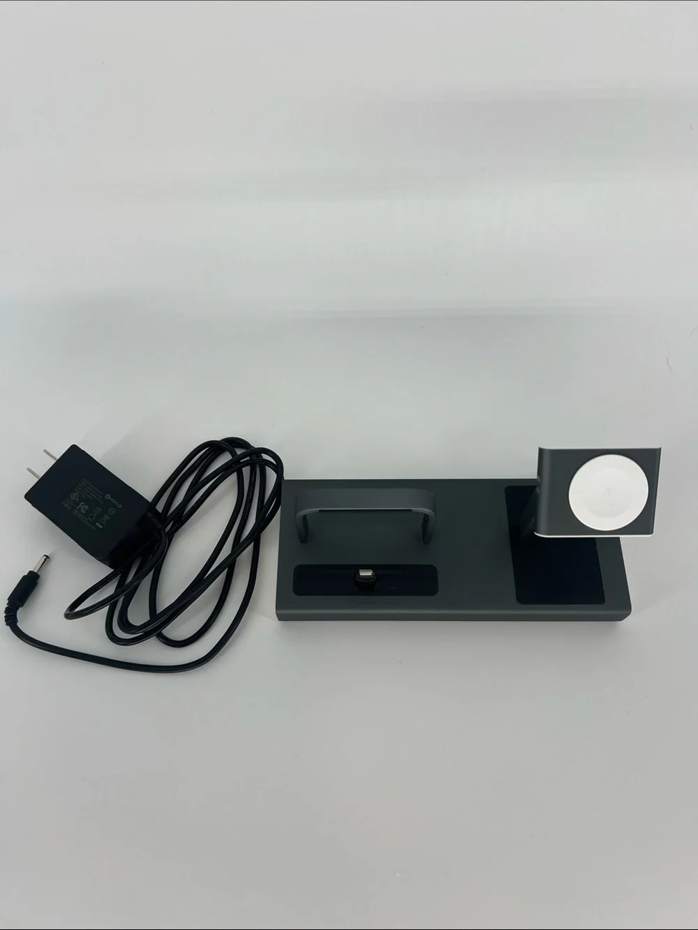 NOMAD Base Station 01 Charging Hub